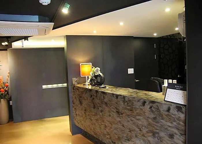 Jongno Avenue162 Hotel
