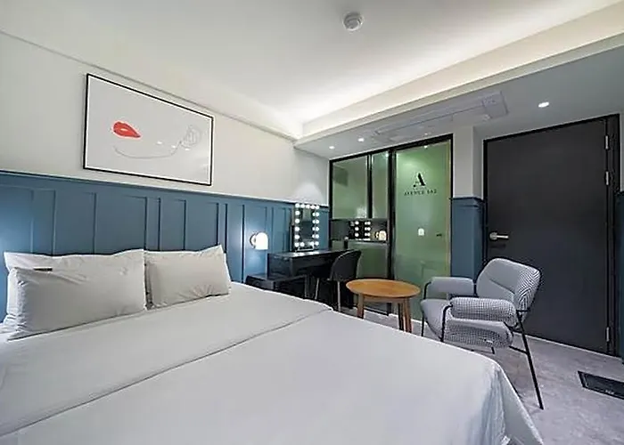 Jongno Avenue162 Hotel