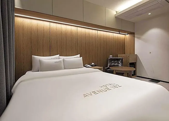 Jongno Avenue162 3* ソウル特別市